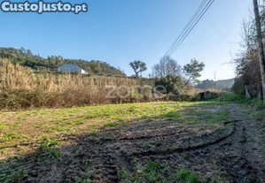 Terreno Com Moinho Para Reabilitação Em...