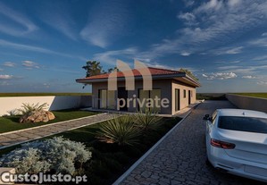 Moradia T3 térrea em Revinhade, Felgueiras
