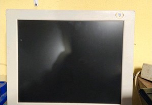 Monitor LCD Samtron 17"