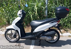 Honda Vision 110 - 16