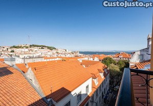 Encantador Apartamento com vistas deslumbrantes .