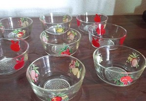 Taças para saladas ou doces em vidro decoradas, tipo Vintage