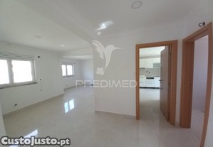 Moradia t3 restaurada em foros de amora   seixal