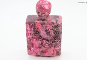 Snuff Bottle em Pedra Dura trabalhada Rosa Dragões