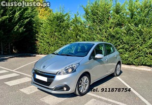 Peugeot 208 1.6 BlueHDi Style - 18