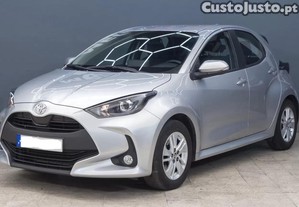 Toyota Yaris 1.5 Hdf Comfort Plus Apenas 35.000km Dezembro/24 | Carros ...