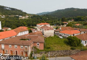 Prédio C/ Projeto Aprovado Para 6 Habitações Em...