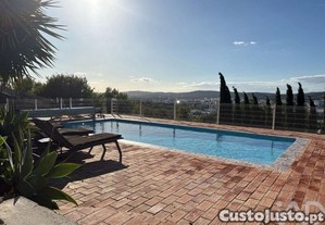 Casa / Villa T4 em