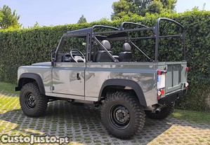 Land Rover Defender 90 td5 - 03