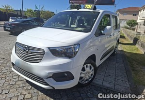 Opel Combo DIESEL 5LUGARES CLASSE 1