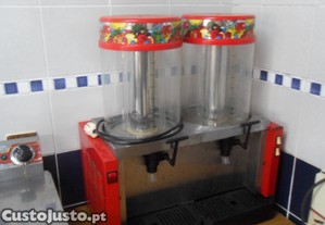 Mquina de refrigerao de sumos