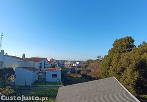 Moradia bi-familiar T5 em Moledo e Cristelo de 182,25 m²