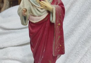 Pequena estátua (imagem de cristo)