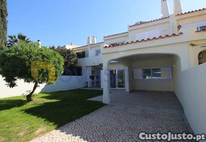 Moradia 3 Quartos No Centro De Albufeira