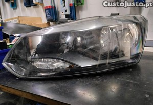 Óptica Esquerda Volkswagen Polo V