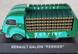 * Miniatura 1:43 "Carrinhas de Distribuição" | Renault Galion | Publicidade: Perrier 