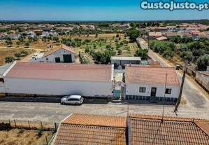 Quinta com potencial de construção de 57 fogos, a 30km da Costa Vicentina