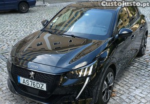 Peugeot e-208 GT - 22