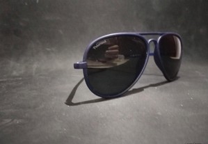 Óculos da marca Montana eyewear de cor azul novos