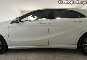 Mercedes-Benz A 180 CDI URBAN - 13