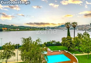 Apartamento T4 - Vista Rio - Piscina - 4...
