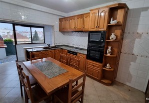 Móvel cozinha completo com eletrodomésticos