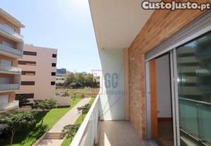 T1 Com Lugar De Garagem Próximo Da Makro