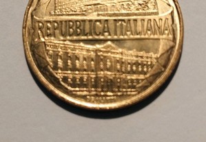 Moeda 200 Liras 1996 Itália pouco circulada