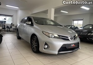 Toyota Auris 1.4 d4d - 15