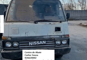 Viatura para peças Nissan Cabstar 2.5D ano 1987
