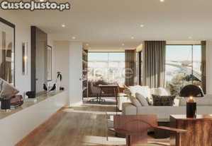 Apartamento Único No Porto, T3 C/ Mais De 400...