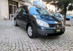 Renault Grand Scénic 1.5 dCi Dynamique Luxe