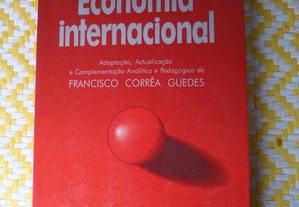 Economia Internacional - Bernard Guillochon