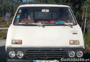 Nissan Homer - 81