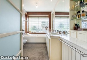 Moradia T4+1 Com Piscina Em Chaves
