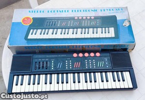 Orgão eletronic keyboard mc-3000dx com 49 teclas