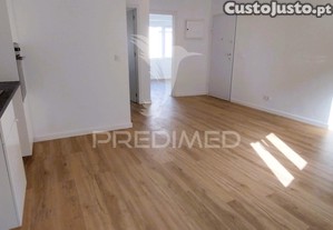 Apartamento t2 no forte da casa