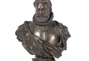 Luís de Camões - Escultura em bronze