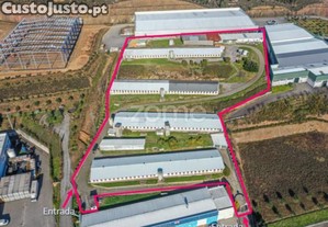 5 Pavilhões Em Agrela, Santo Tirso