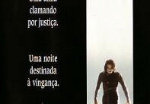 O Corvo (1994) James O'Barr, Brandon Lee IMDB: 7.5