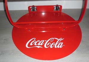 Display de Rua Publicitário Coca-Cola
