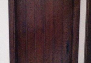 Porta interior em madeira de Castanho