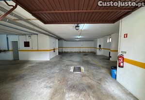 1 Lugar de garagem So Marcos - Cacm