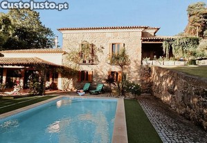 Casa de Campo T4 em Gouveia de 387,00 m�