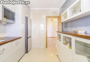 Apartamento T2+1, Pedrouços, Maia