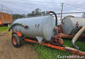 Cisterna agricola 3000 usada com documentos