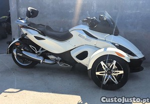 Can Am Spyder RSS - 10