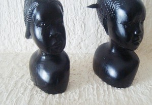 Cabeças de mulheres nativas, Artesanato de Angola, Cabinda (Par)