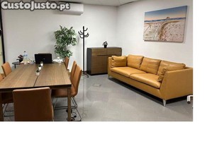 Loja / Estabelecimento Comercial em Faro (S e So Pedro) de 525,00 m