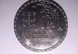 Moedas de 100 e 200 escudos - 1988 1989 1993 1998